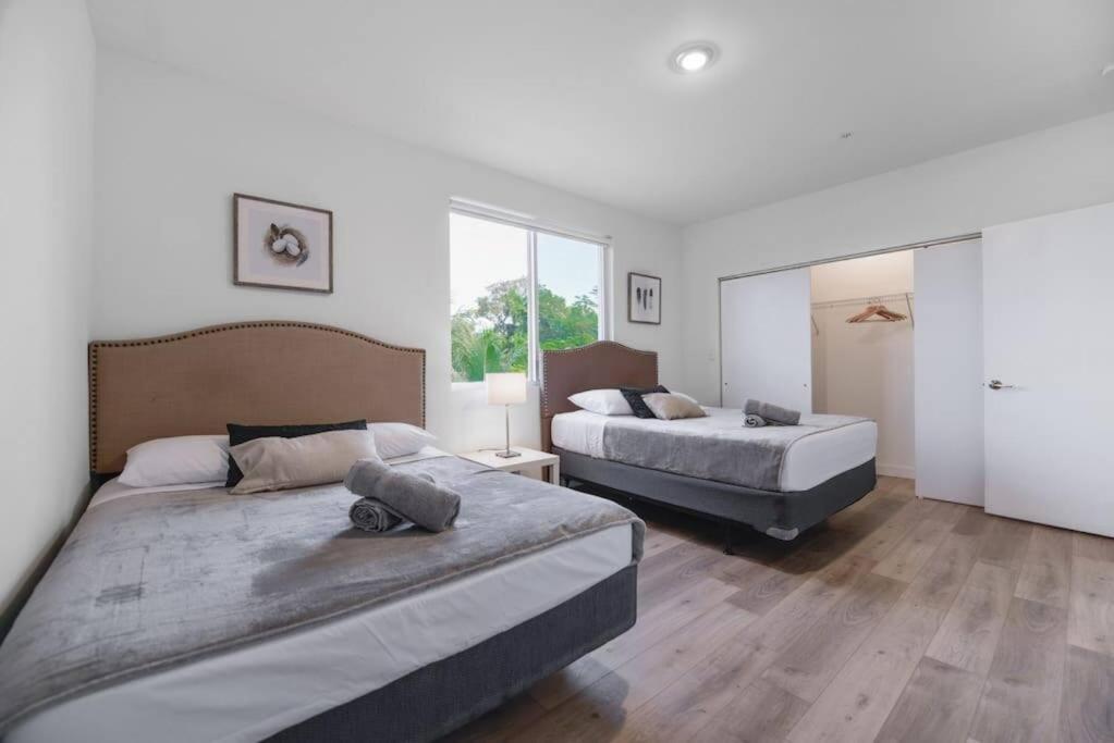 マイアミ Amazing Town House 15 Min From The Beach Wfree Parkingヴィラ エクステリア 写真